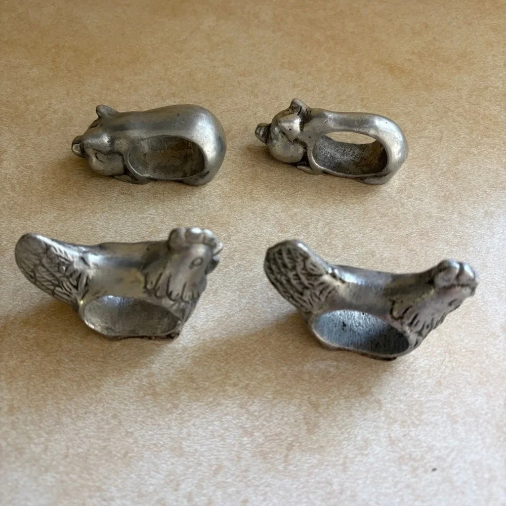 Vtg Cottagecore‎ Farm Animal Napkin Ring Set of 4 Cast Metal Pig Rooster